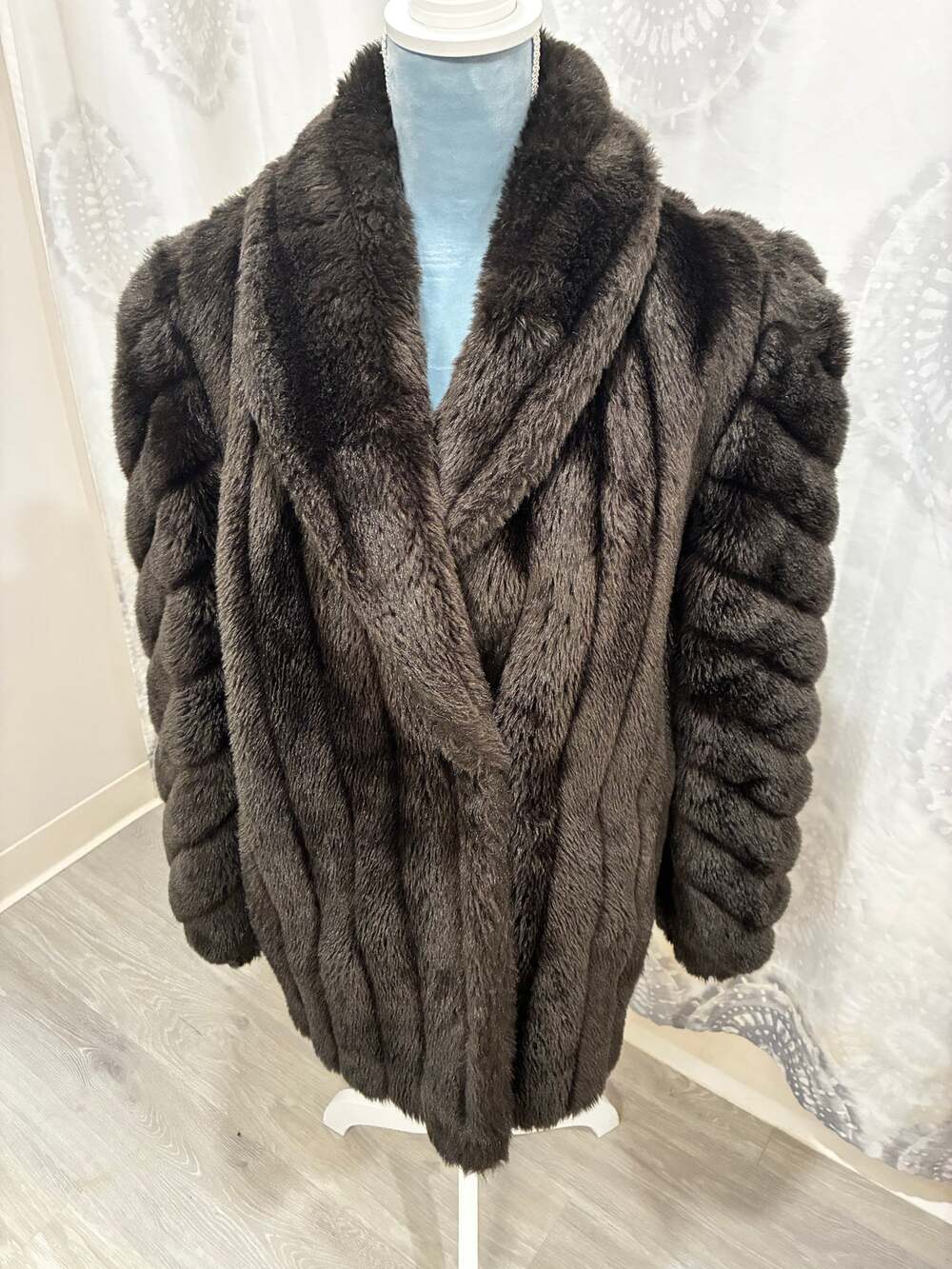 Rich Chocolate Faux Fur Coat Plus Size PTP 24"Ribbed USA Made Vintage Pockets